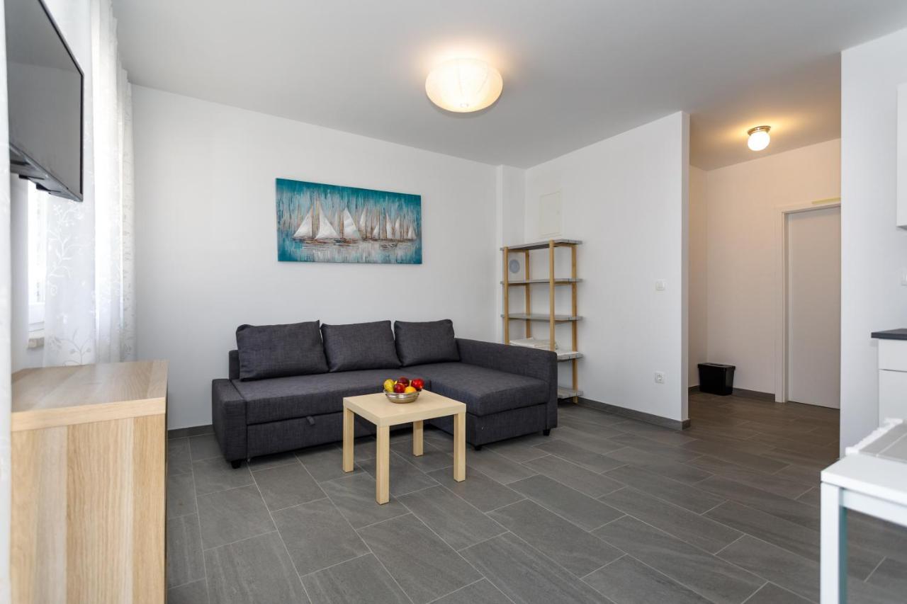 Golden Island Apartments Krk Town Dış mekan fotoğraf