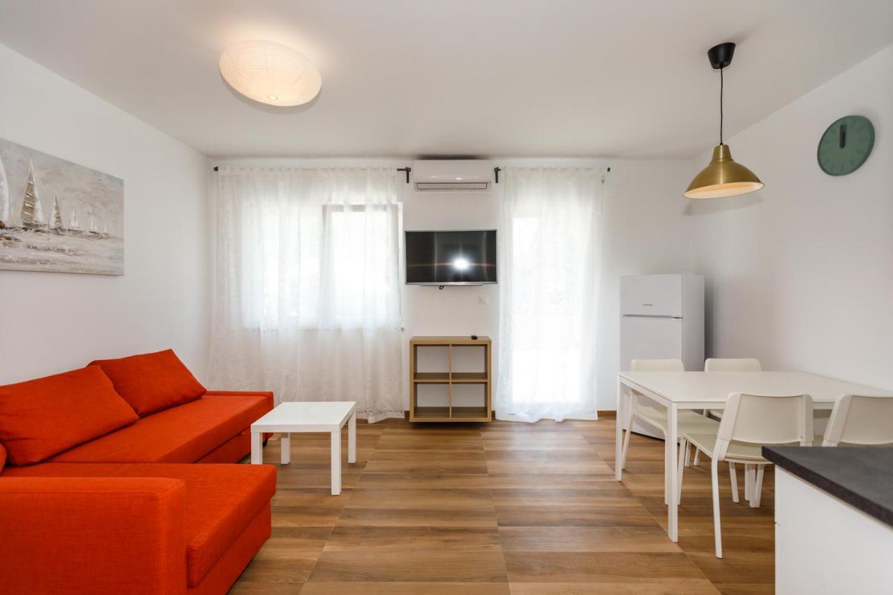 Golden Island Apartments Krk Town Dış mekan fotoğraf