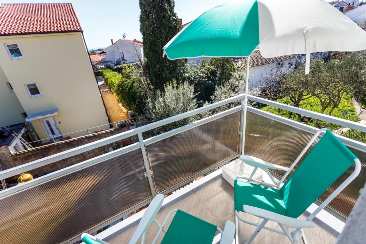 Golden Island Apartments Krk Town Dış mekan fotoğraf