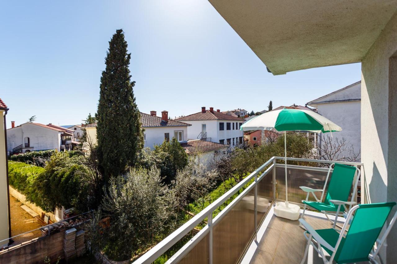 Golden Island Apartments Krk Town Dış mekan fotoğraf