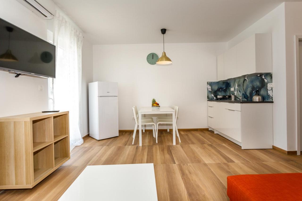 Golden Island Apartments Krk Town Dış mekan fotoğraf